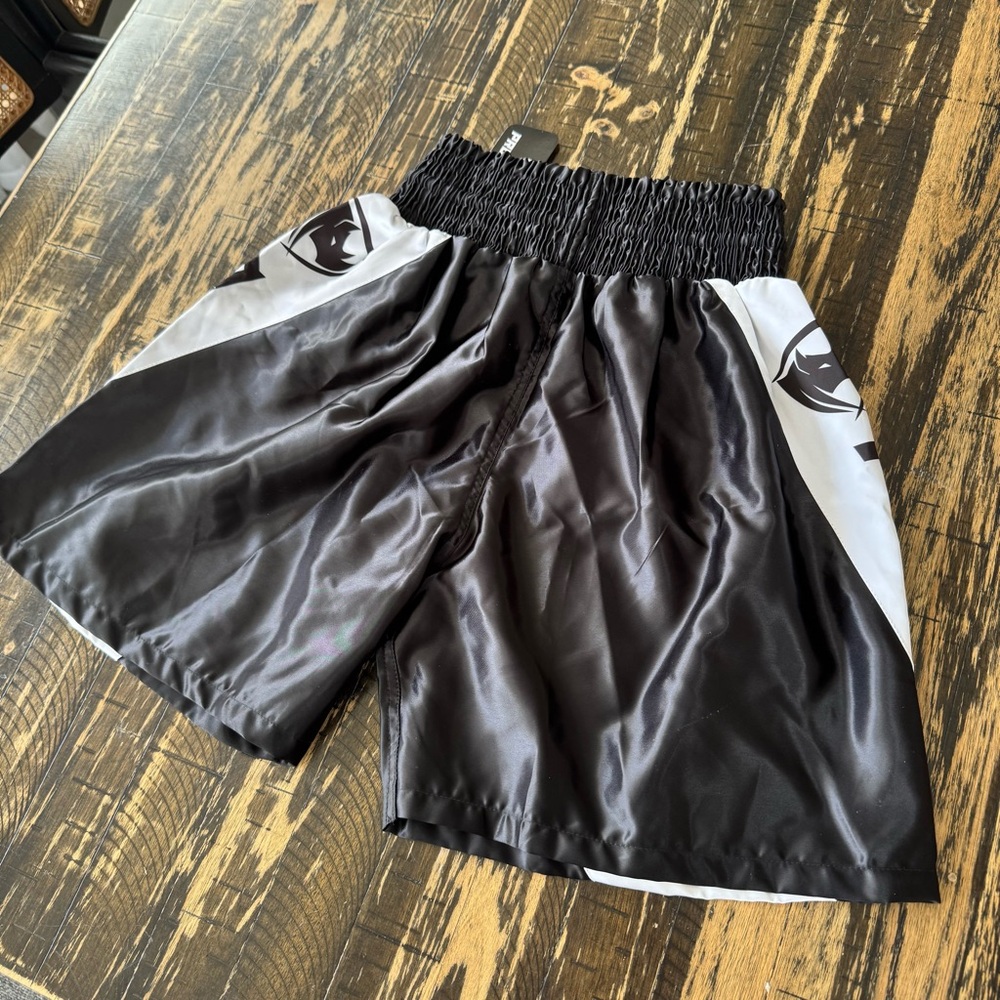 NWT ⭐️ PROLAST - Black & White Boxing Shorts - MEDIUM - Picture 11 of 13